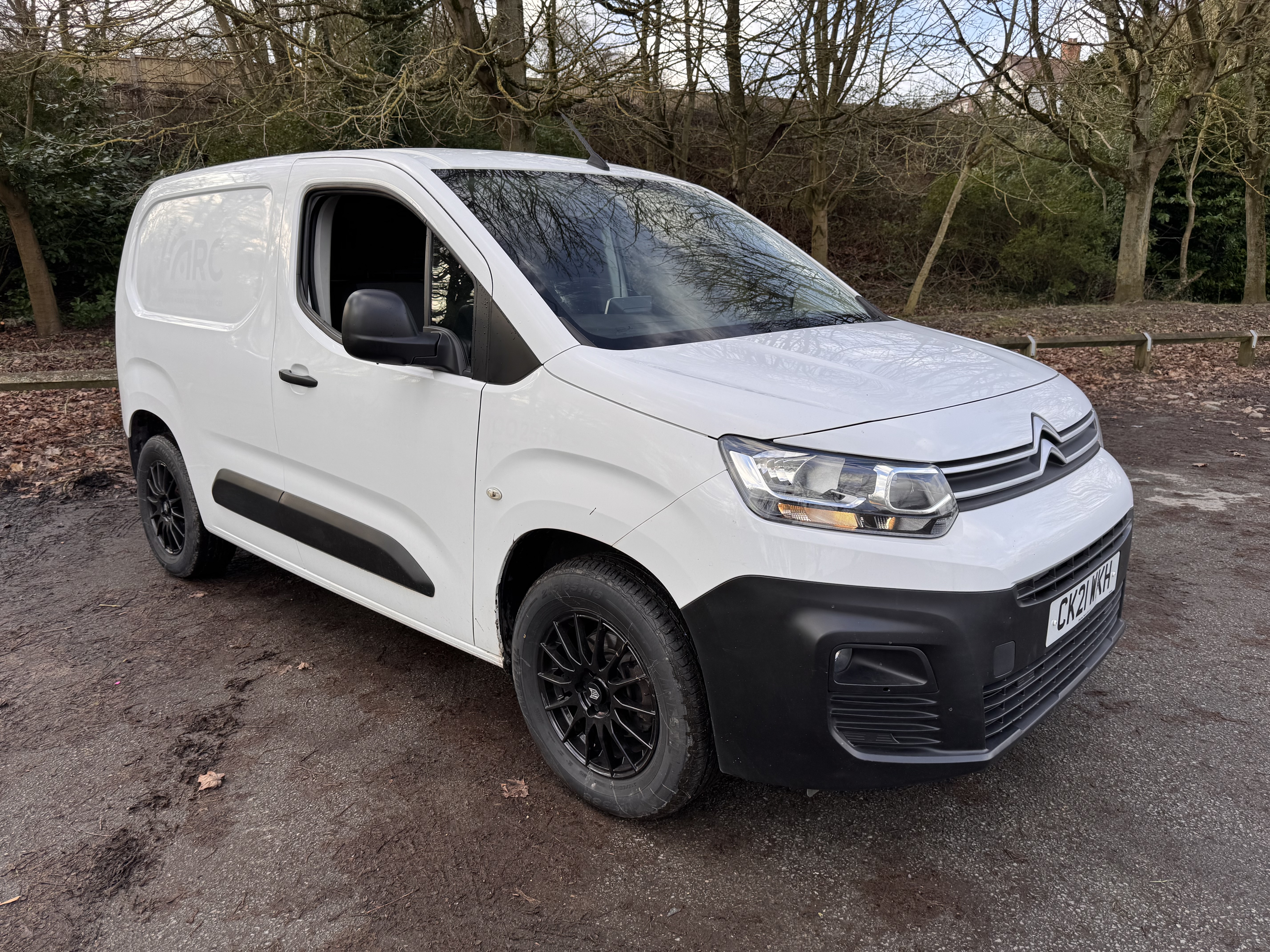 Van's